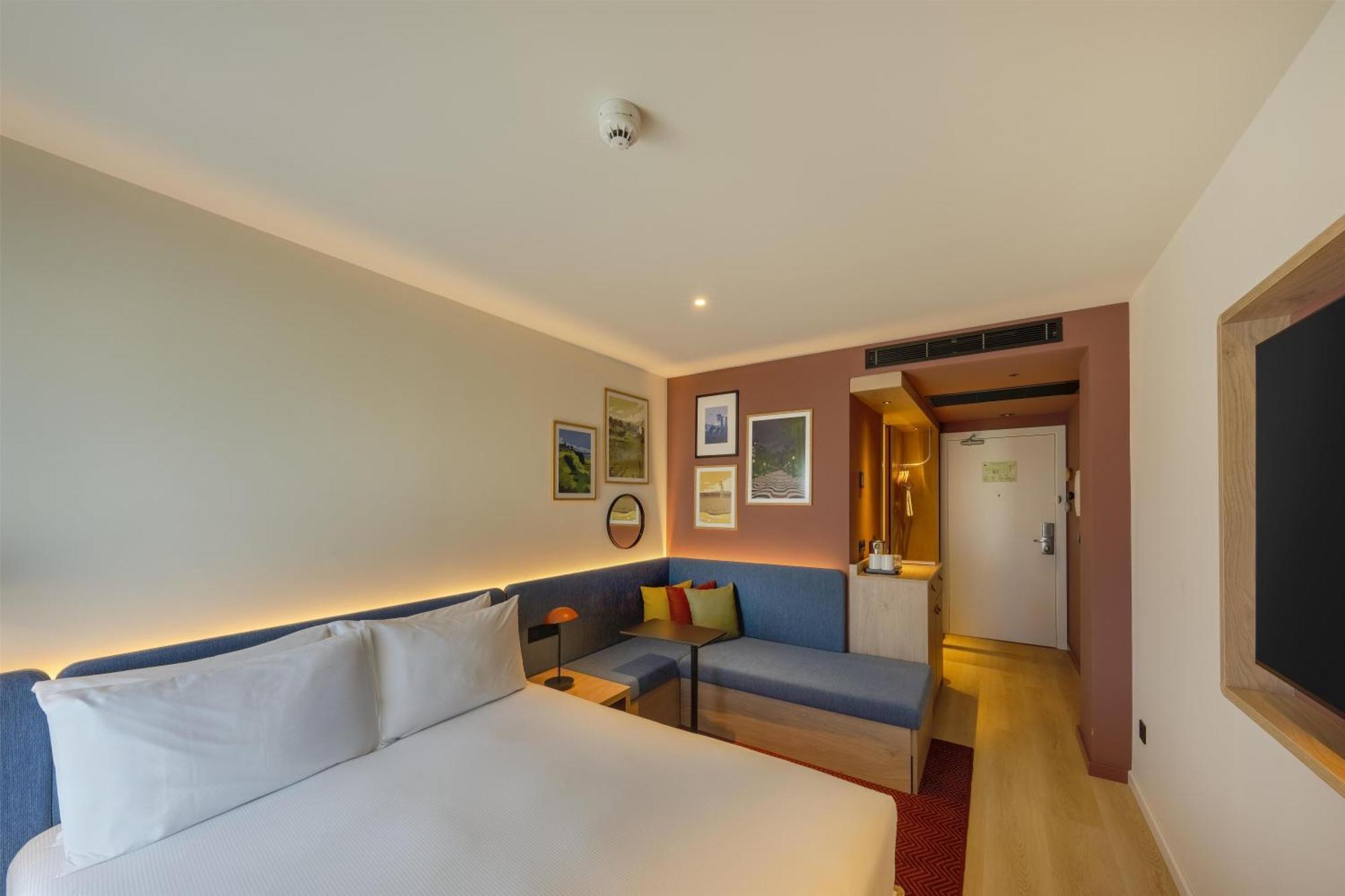 Hampton By Hilton Alicante Airport — Fotos 1